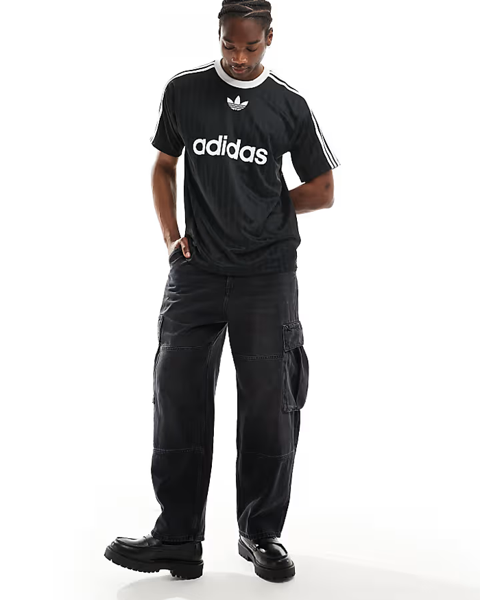 Remera Adidas Originals Adicolor Negro