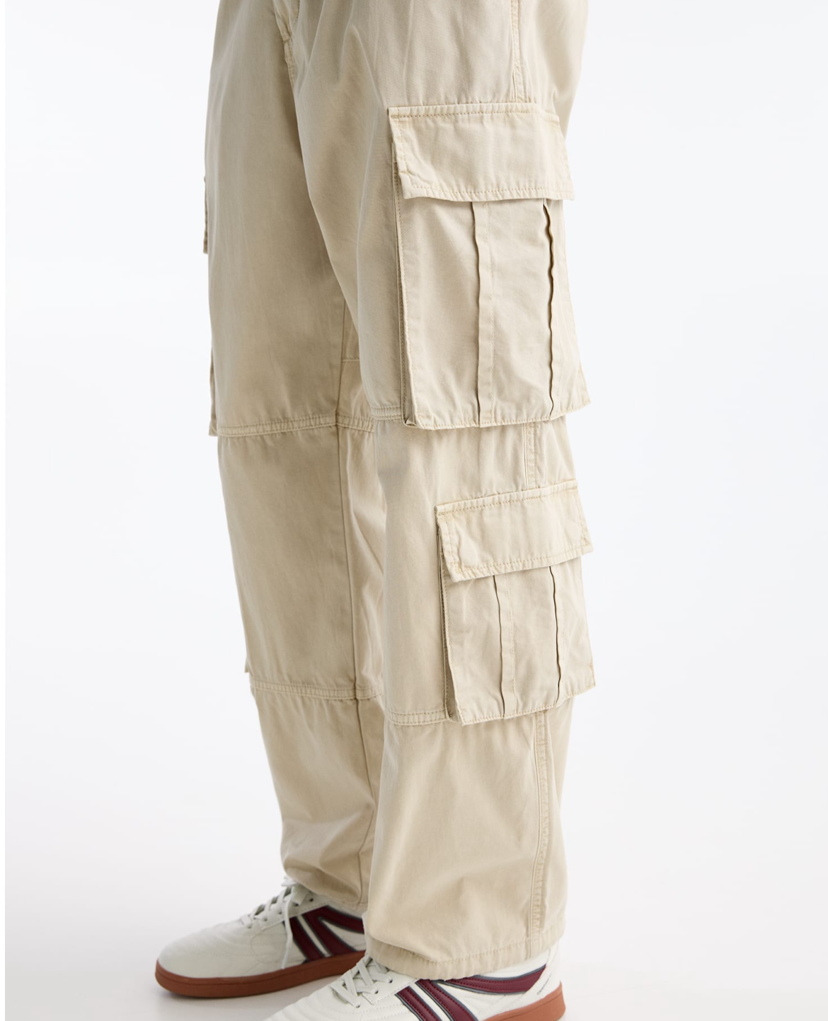 PANTALÓN CARGO BAGGY PULL&BEAR