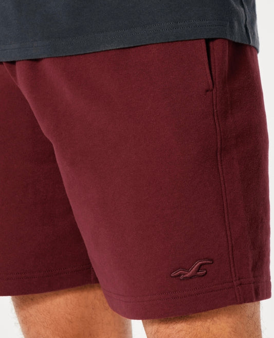SHORT CON LOGOTIPO BORDADO 7’ HOLLISTER CO
