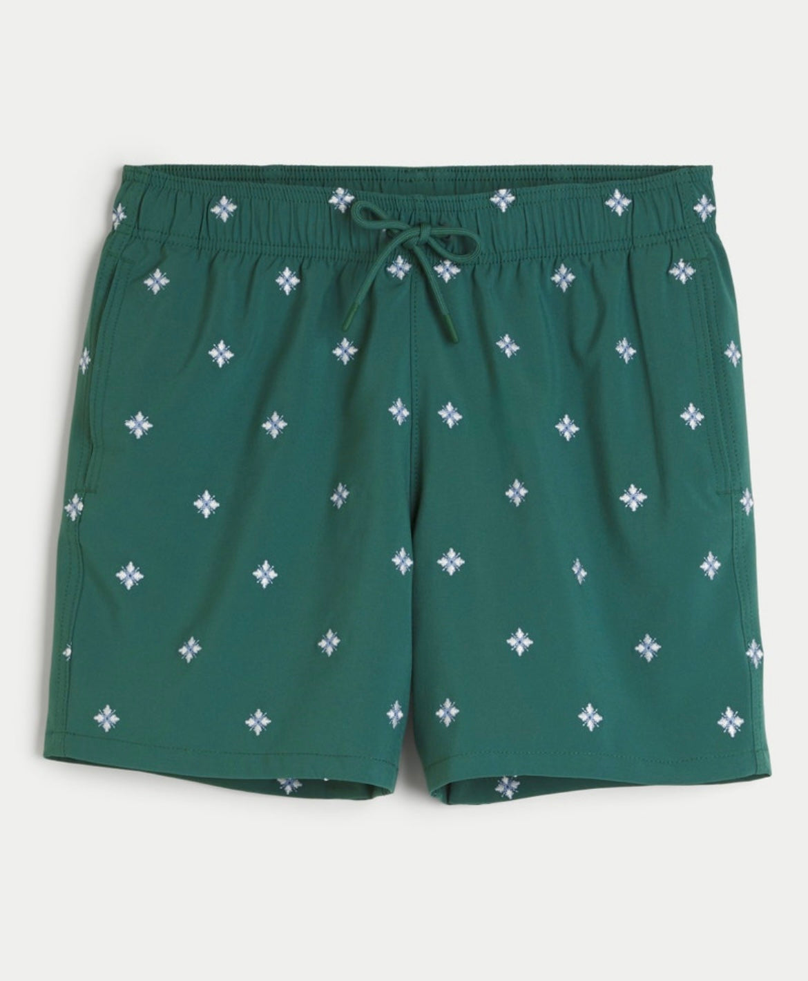 SHORT DE BAÑO CON DETALLES BORDADOS 5’ HOLLISTER CO