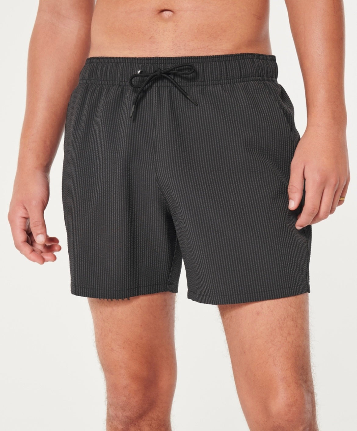 SHORT DE BAÑO CON TELA TEXTURIZADA HOLLISTER CO