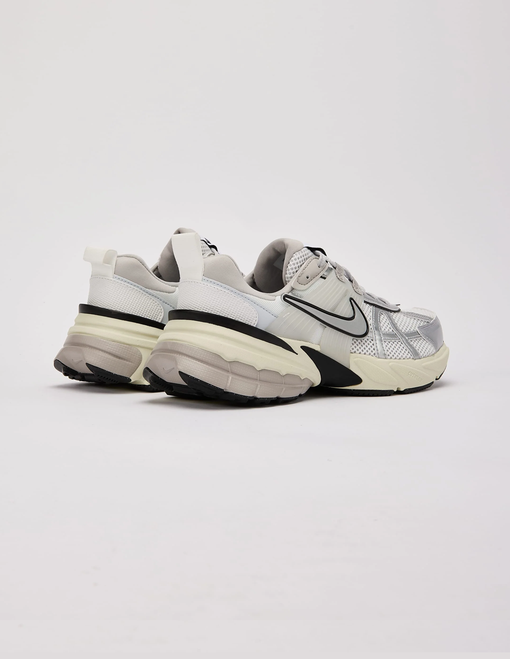 Championes Nike V2K Run Gris