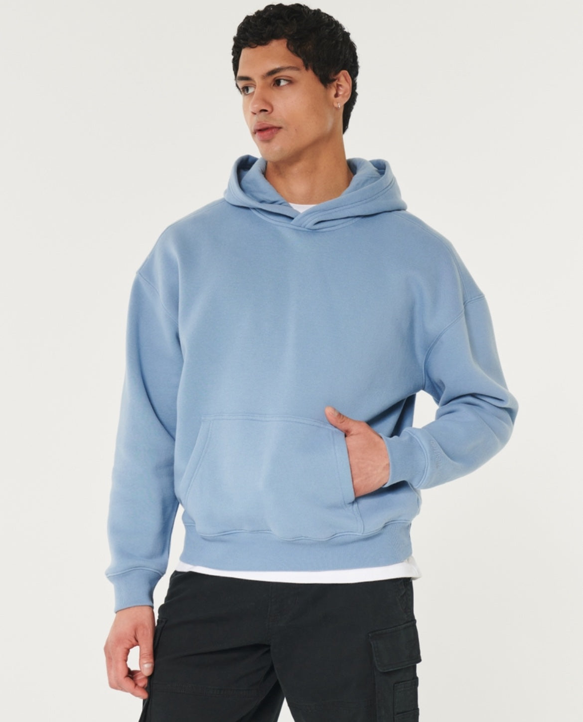 CANGURO HOLGADO CON LOGOTIPO BORDADO HOLLISTER CO