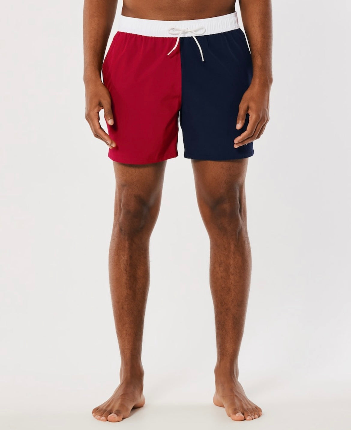 SHORT DE BAÑO CON LOGOTIPO 5’ HOLLISTER CO