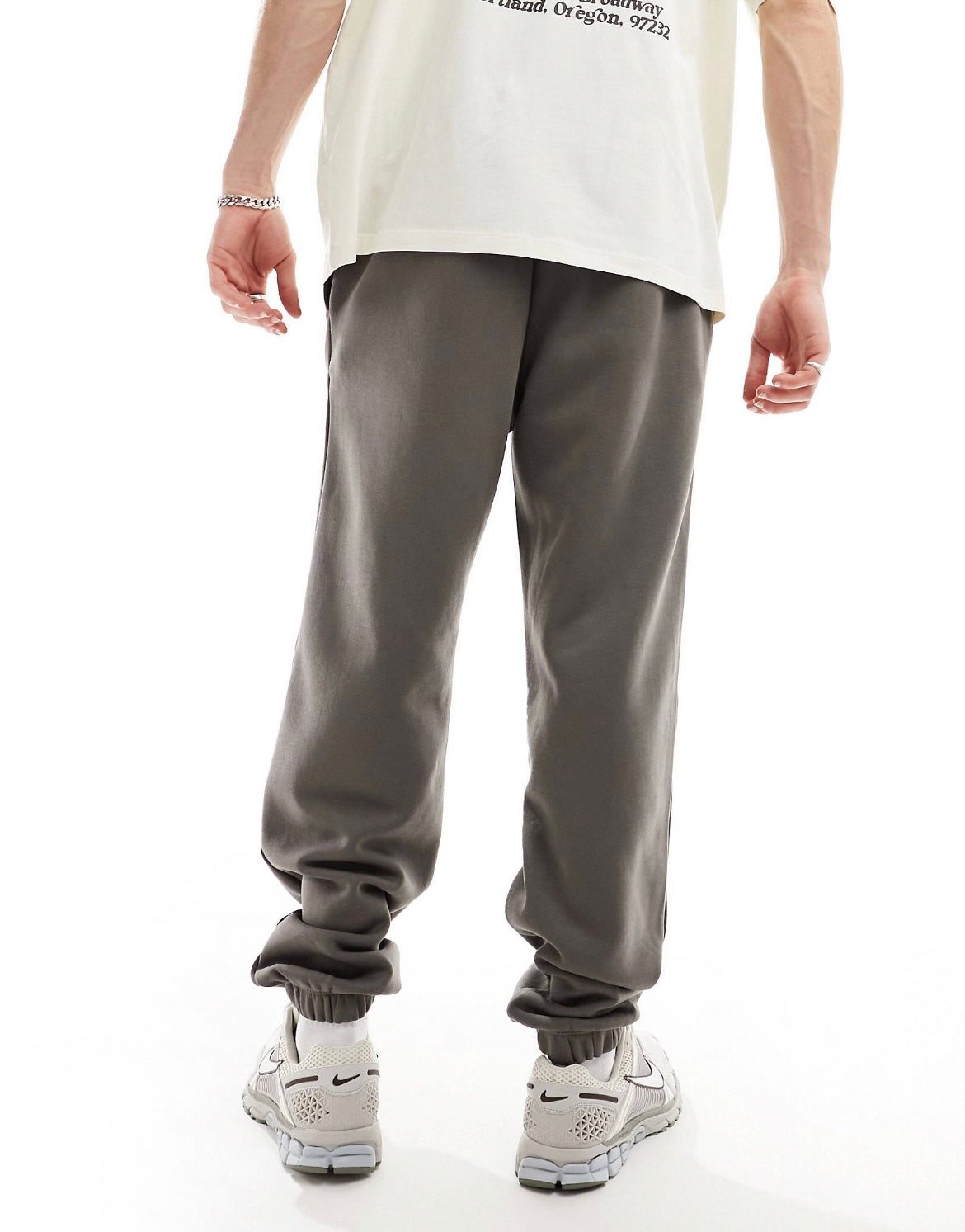 PANTALÓN JOGGER HOLGADO COLLUSION