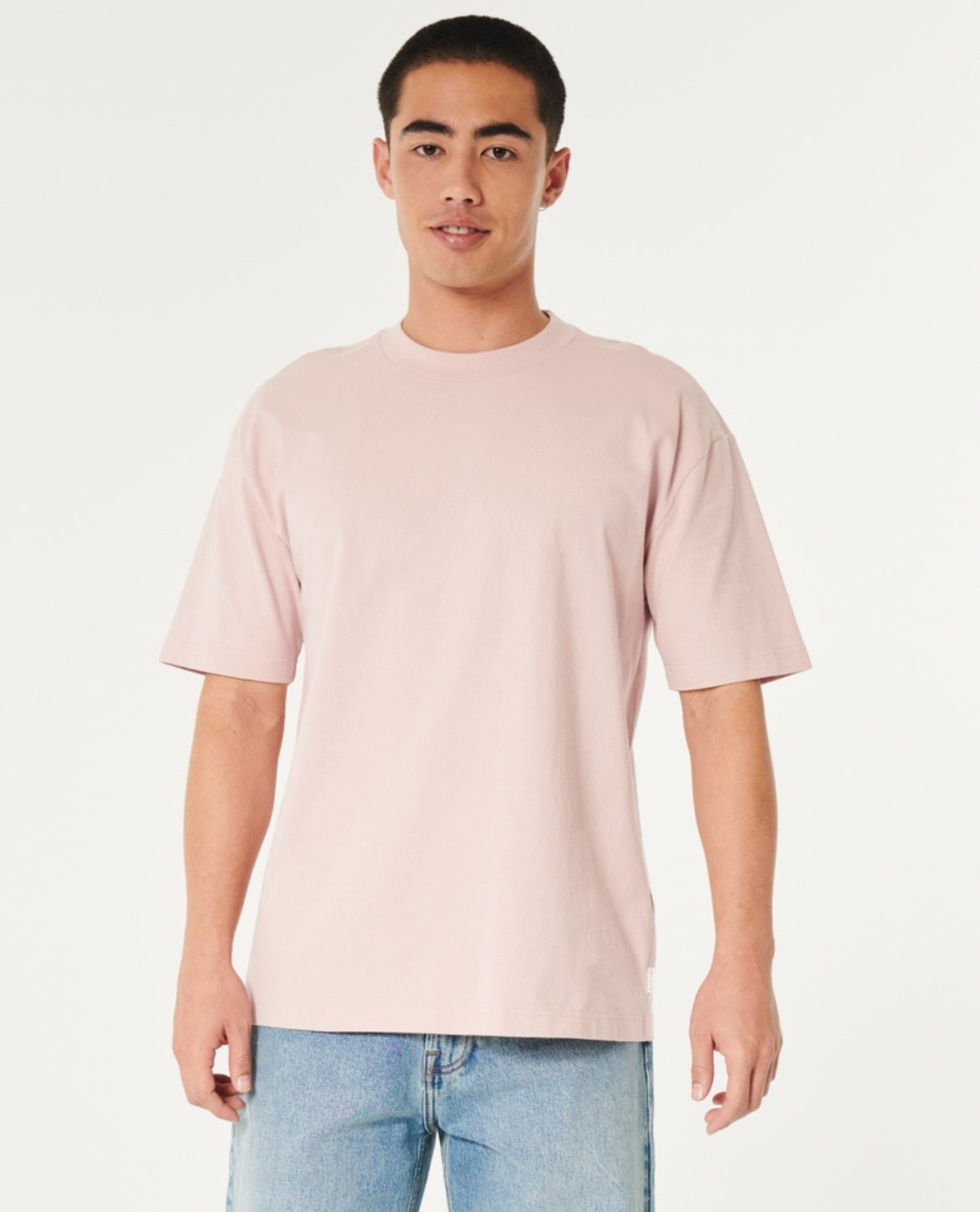 REMERA GRUESA CON ETIQUETA HOLLISTER CO