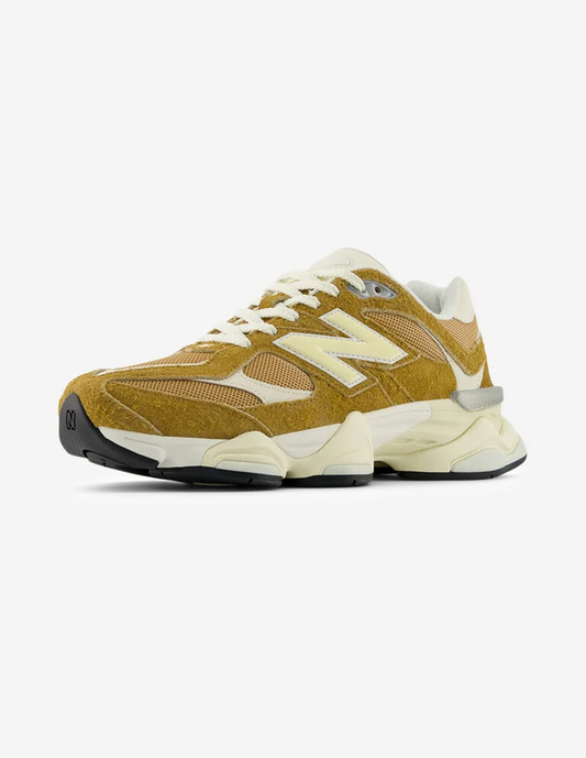 Championes New Balance 9060