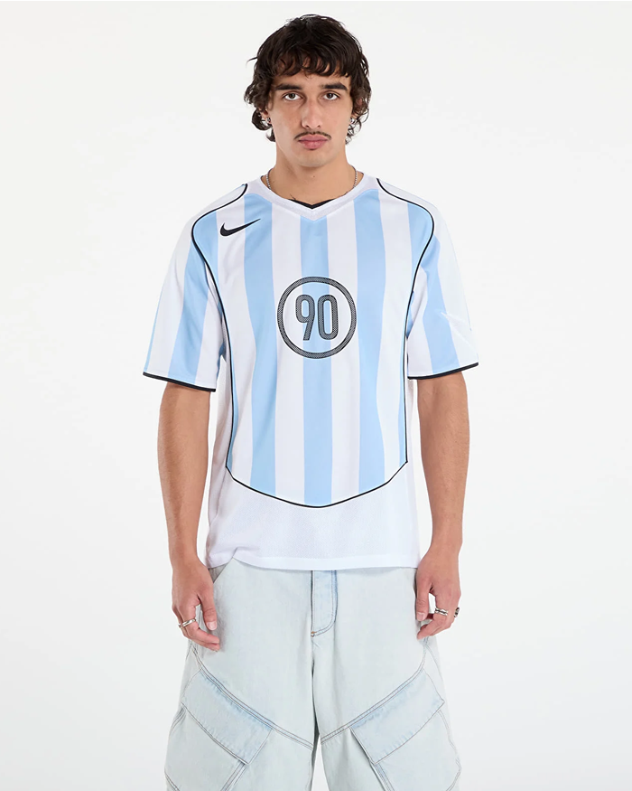 Remera Nike Total 90 Celeste