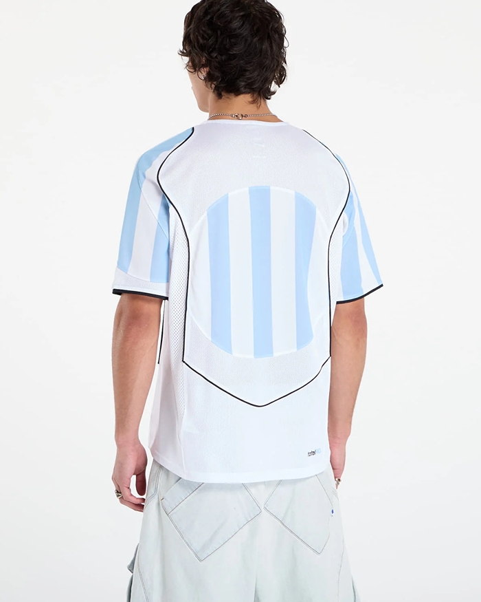 Remera Nike Total 90 Celeste